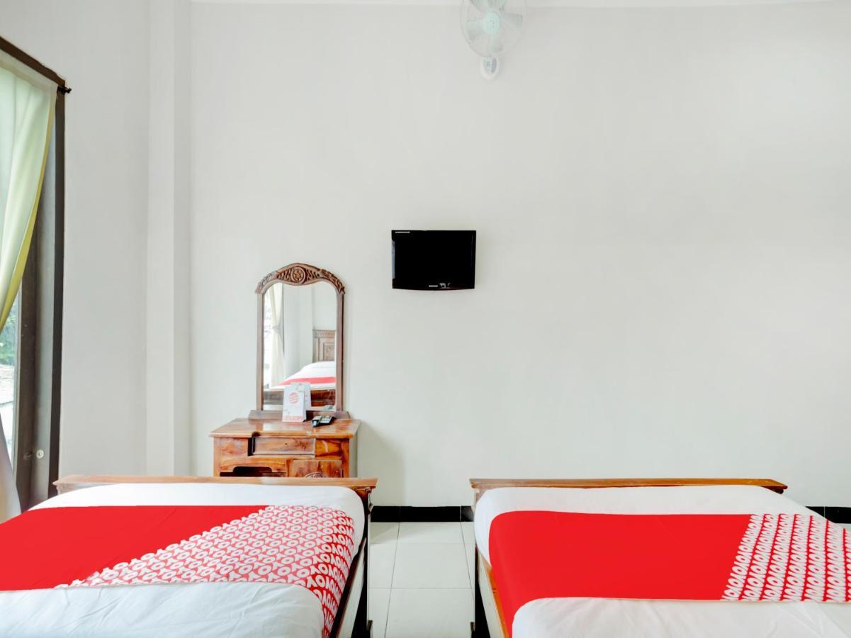 Hotel Warta Dua Денпасар Екстериор снимка
